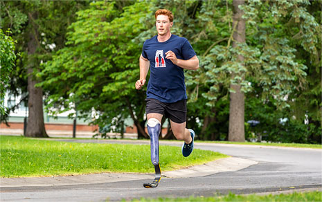 Gabriel, a leg amputee, running.